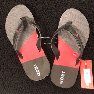 IZOD Flip Flops